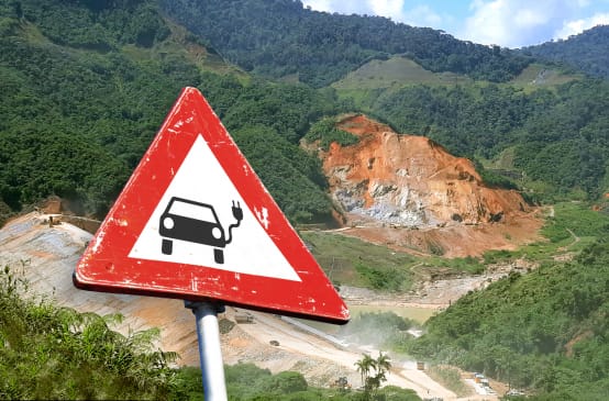 Montage: traffic sign with an electric vehicle in front of an open pit mine in the rainforest of Ecuador
