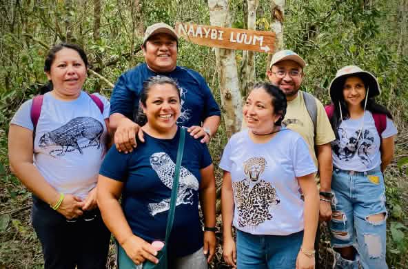 Members of the Túumben Ko'oben collective