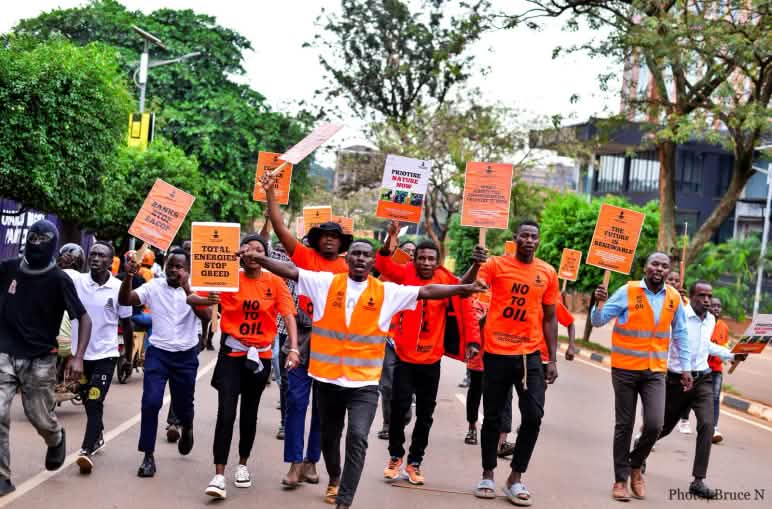 Ugandan students protesting against the EACOP pipeline