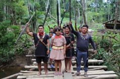 Indigenous Cofan from Durengo with Eduardo Medúa (left)