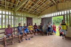 Village meeting in Vila Goncalves