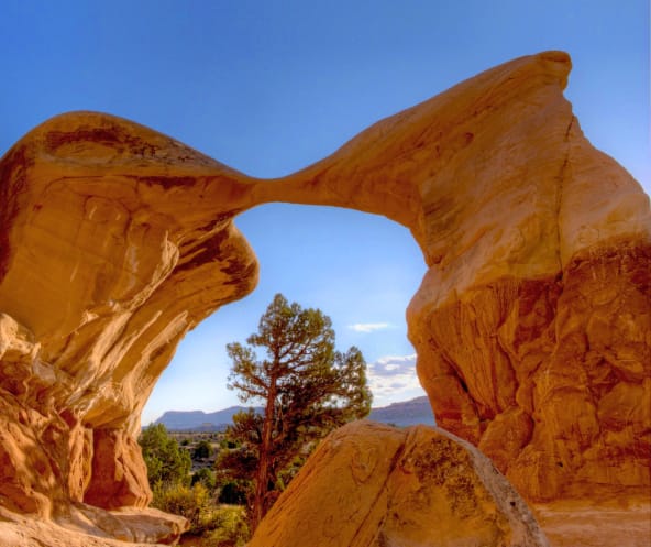 Metate Arch – Grand Staircase-Escalante National Monument