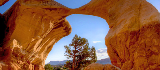 Metate Arch – Grand Staircase-Escalante National Monument