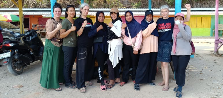 The women of Torobulu