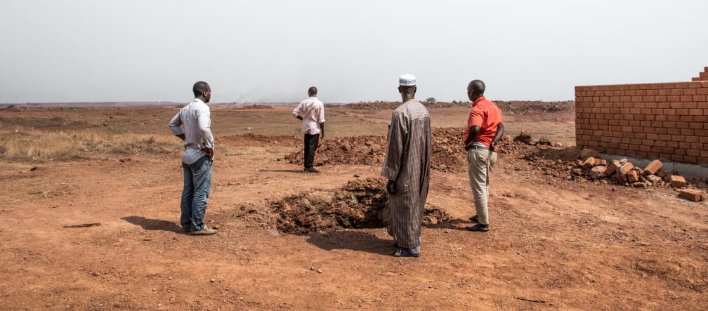 Hamdallaye villagers at the Sangaredi bauxite mine