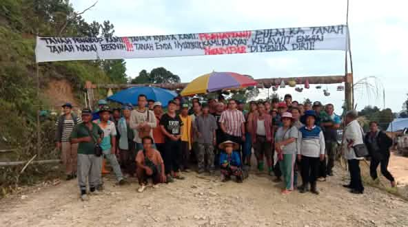 A roadblock set up by indigenous people