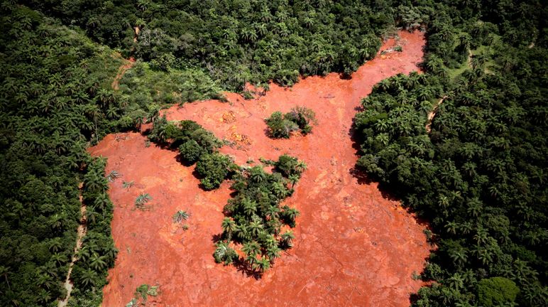 Dam collapse in Brazil