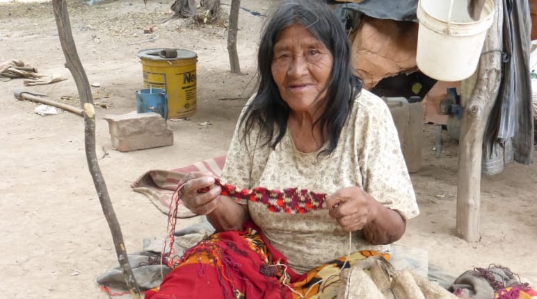 Artisan woman of the Wonta-Santa Rosa community