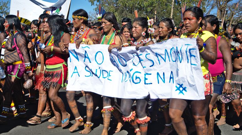 Protesting indigenous women in Brazil