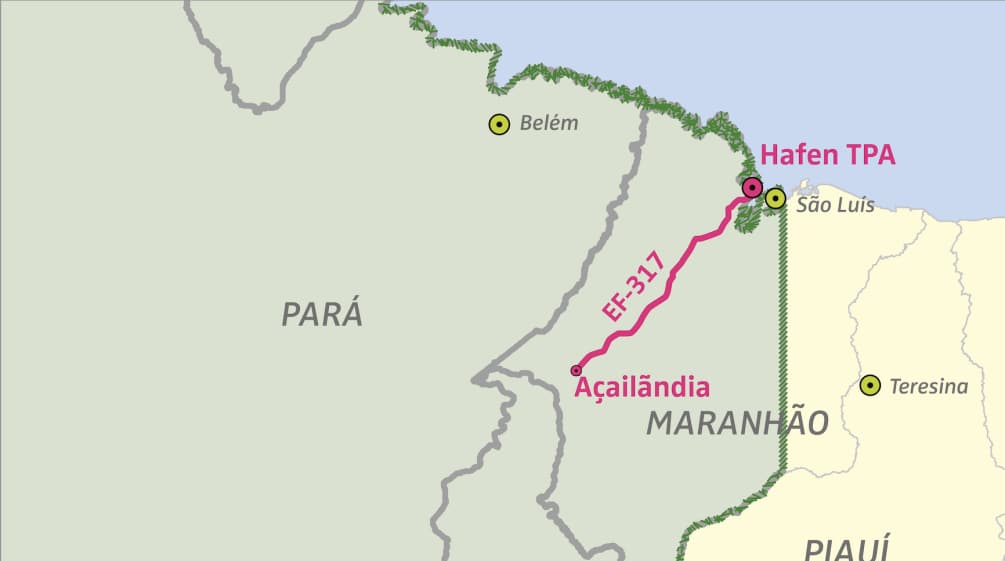 Map with location of the port TPA and the freight railway EF-317 to Amazonia legal in Brazil