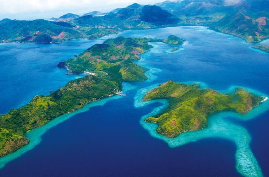 Aerial photo of islands in the Palawan region