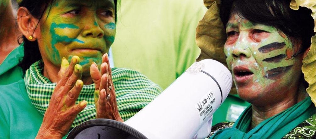 Inhabitants of Prey Lang are demonstrating against the destruction of their forest Inabitants of Prey Lang at a protest in Phnom Penh