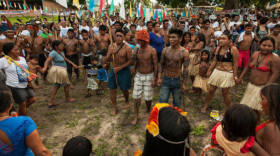 Mundurukú people protesting the Tapajós dam